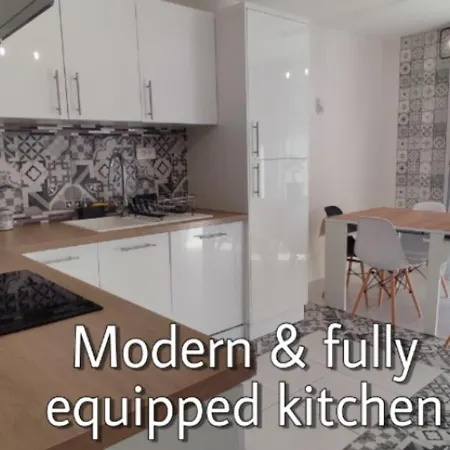 Apartment T3 Superieur Tgv By Beds4wanderlust - Proche Coulee Verte - Ideal Pro Ou Famille